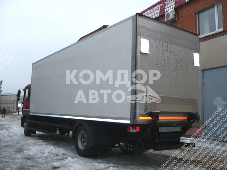 Фургон MAN TGM 18.240 красный (изотерма с гидробортом)