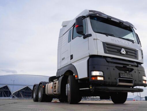Седельный тягач SITRAK C7H 6x4 540 л.с. МКПП по лицензии MAN