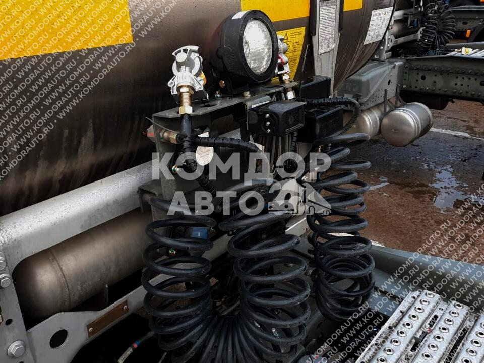 тягачи с7н ситрак 6х4 Тягачи с7н ситрак 6х4