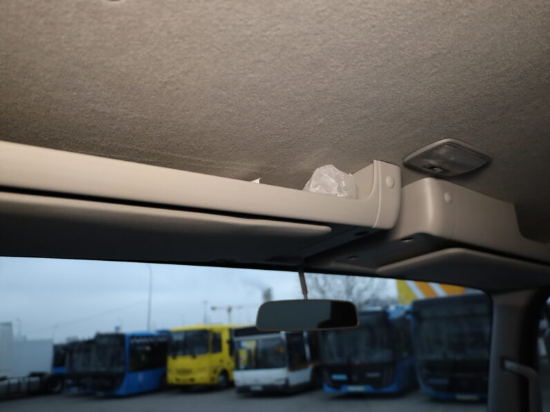 Изотермический фургон Isuzu ELF NМR85Н 13