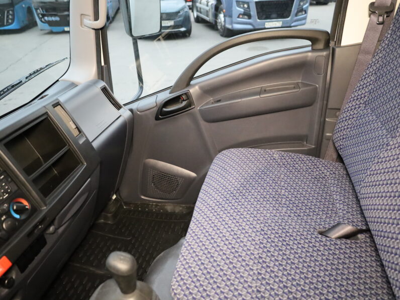 Изотермический фургон Isuzu ELF NМR85Н 14