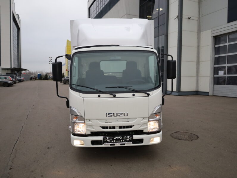 Изотермический фургон Isuzu ELF NМR85Н 1