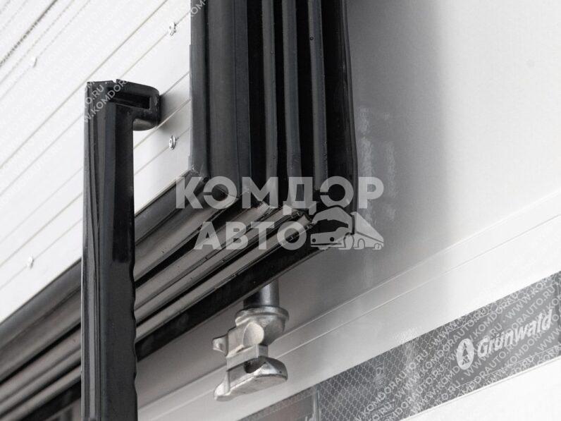 Полуприцеп Рефрижератор-тушевоз Grunwald Thermo King 3