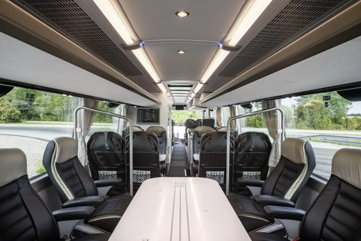 Neoplan cityliner отмечает полувековой юбилей