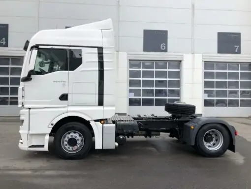 Седельный тягач MAN TGX 18.440 4x2 BL SA с противотуманными фарами