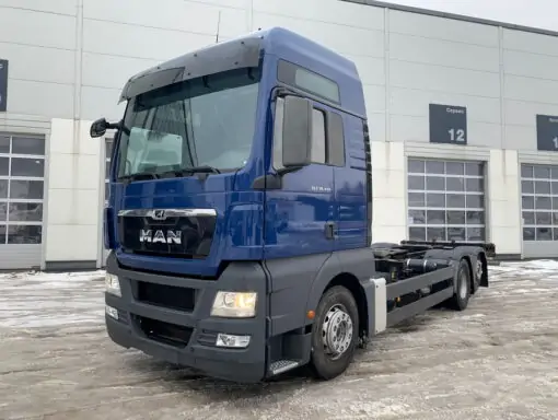 БУ Седельный тягач MAN TGX 26.440 6X2-2 LL BDF