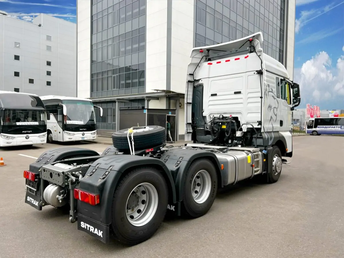 тягач sitrak c7h 6x4