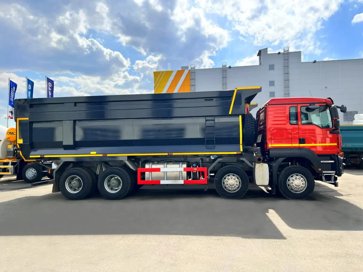 sitrak самосвал 8x4 купить в Москве
