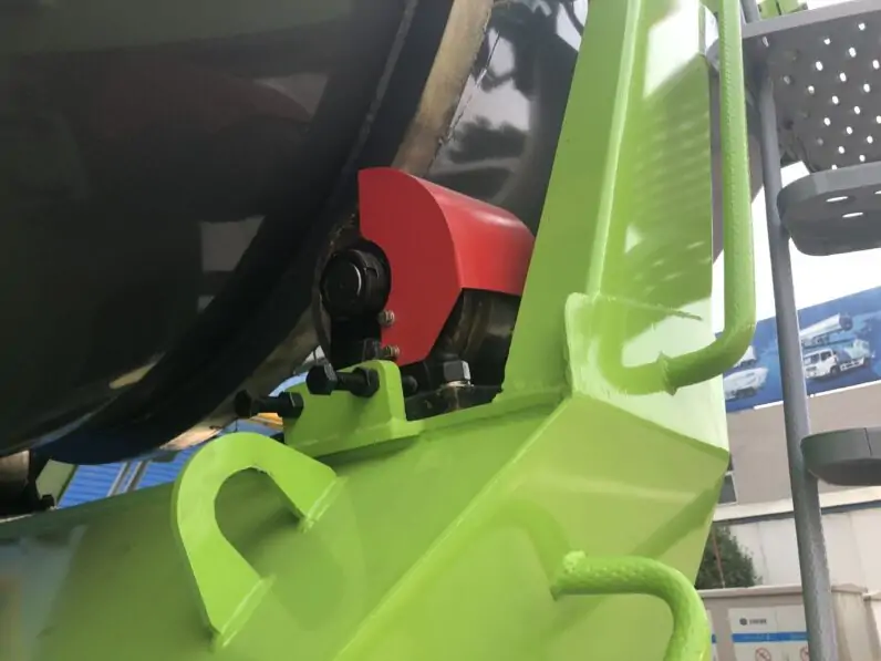 Автобетоносмеситель Howo Hw76 6x4 10 куб.м.