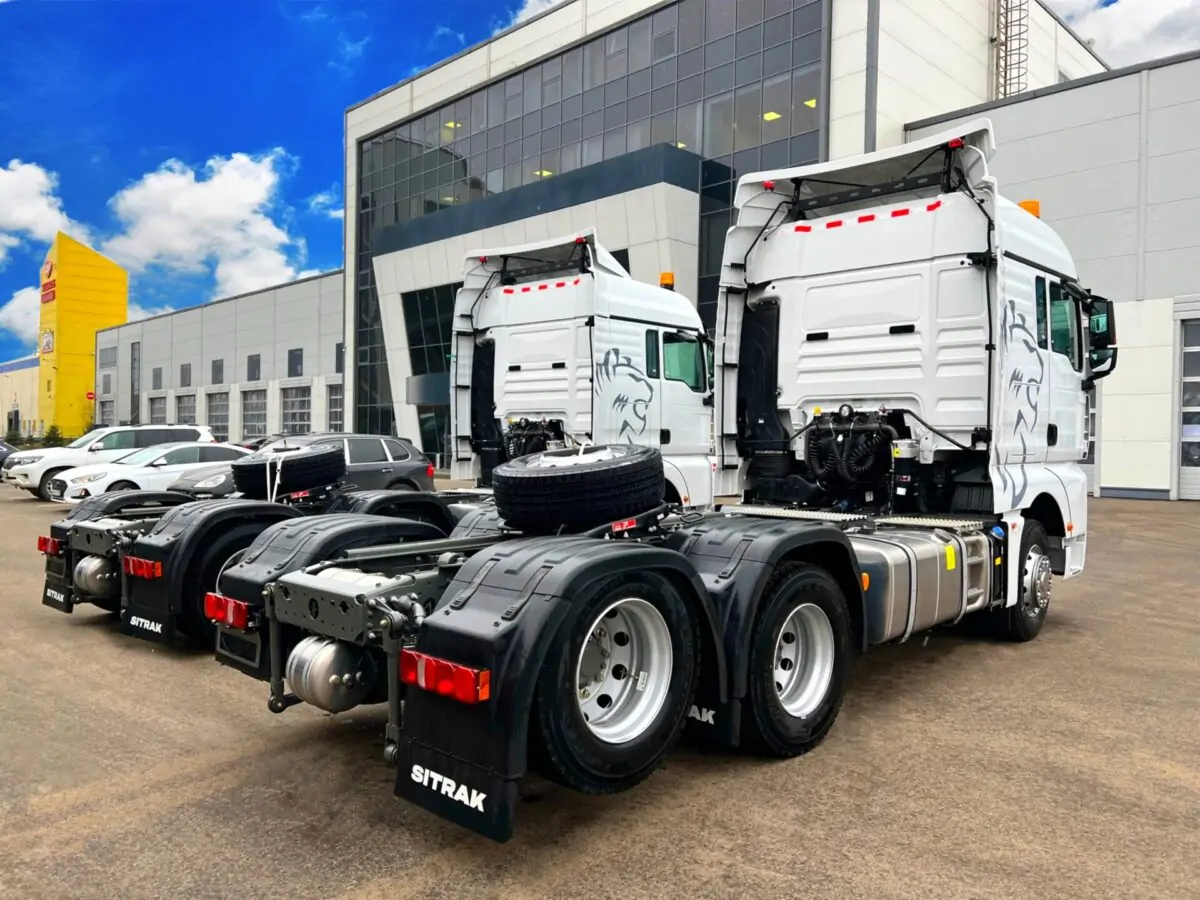 тягач SITRAK 6x2 с АКПП от дилера