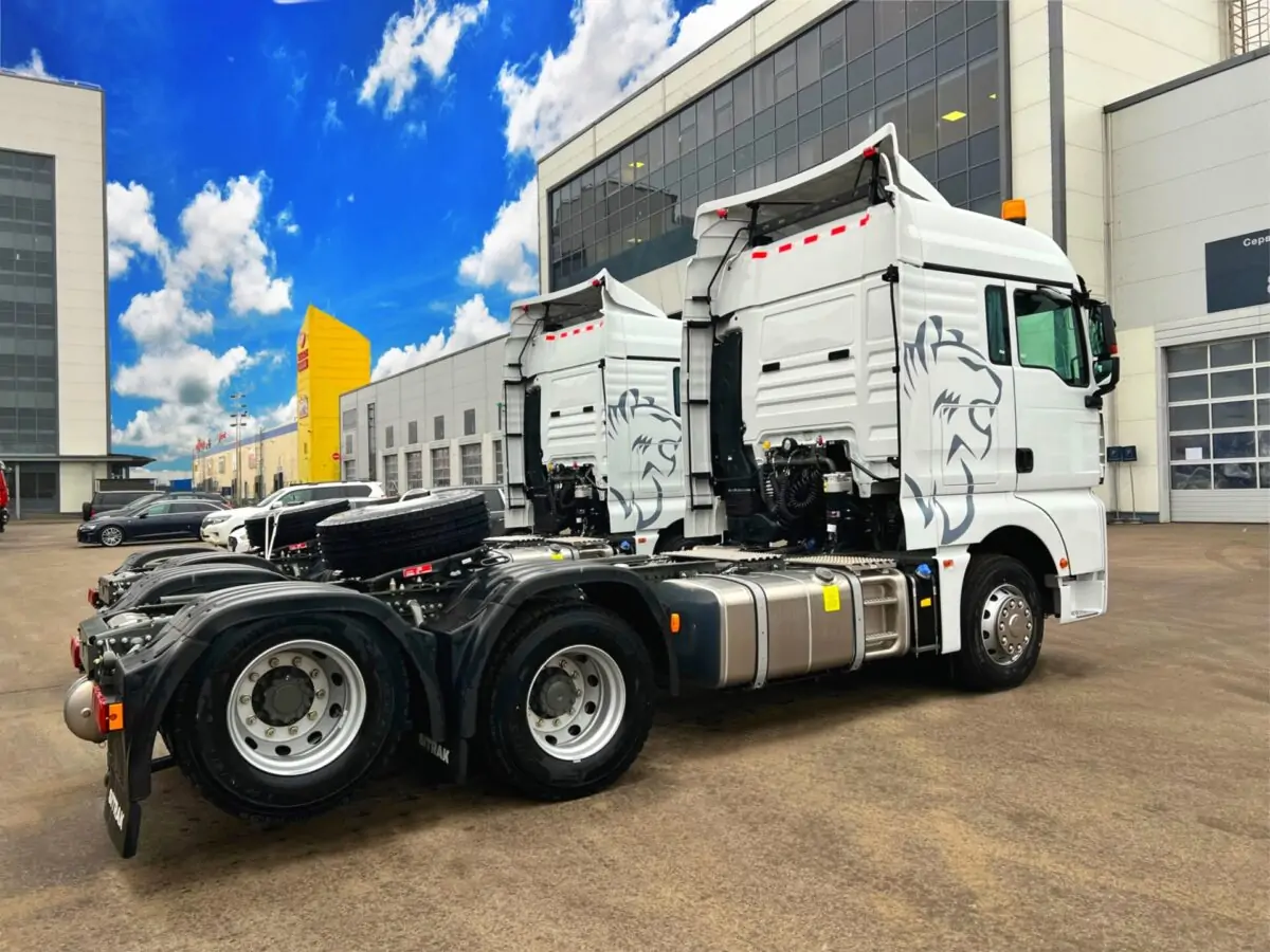 тягач SITRAK 6x2 с АКПП в Москве
