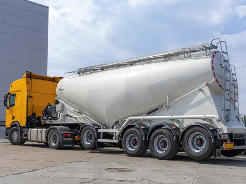 Полуприцеп Bonum цементовоз 34 м3 (914231) с вынесенной осью