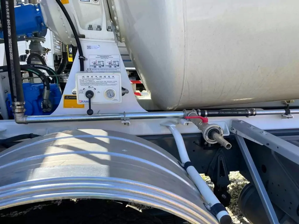 12 кубов Автобетоносмеситель Ситрак 8х4 12 кубов Автобетоносмеситель Ситрак 8х4