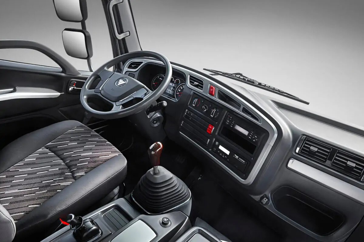 Шасси est m 120 auman foton est m 1221