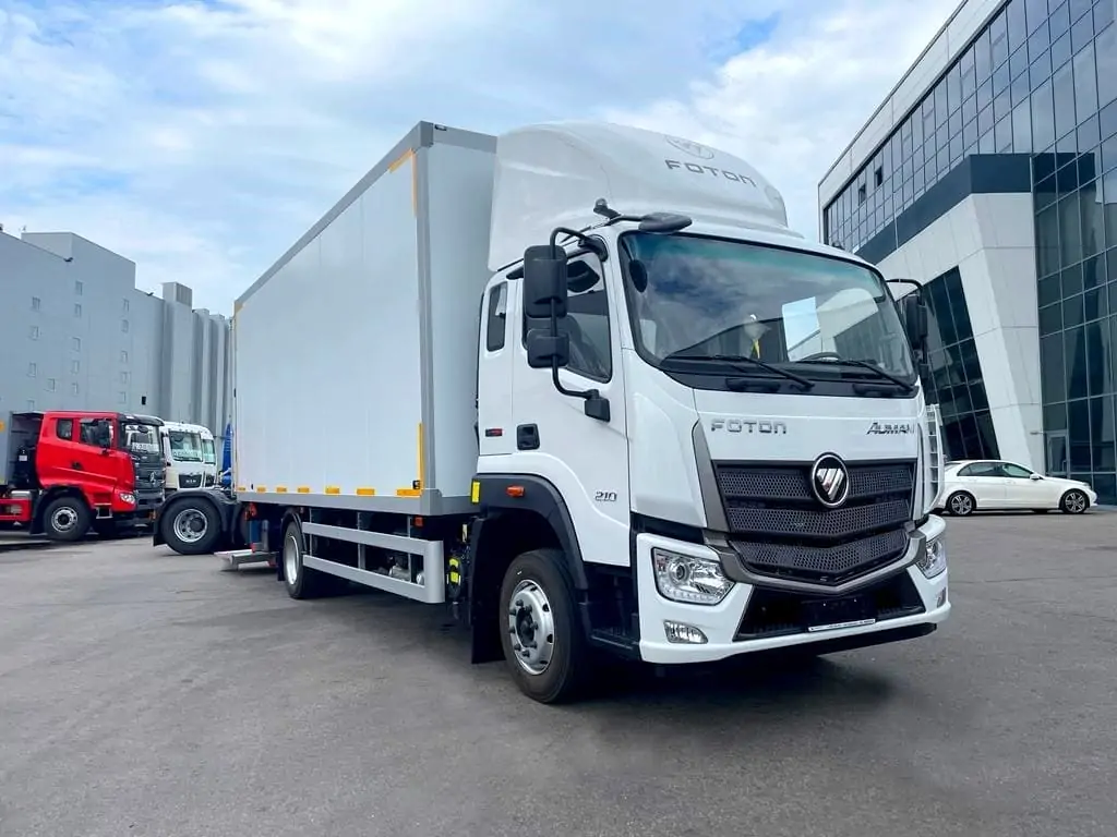 Промтоварный фургон foton auman