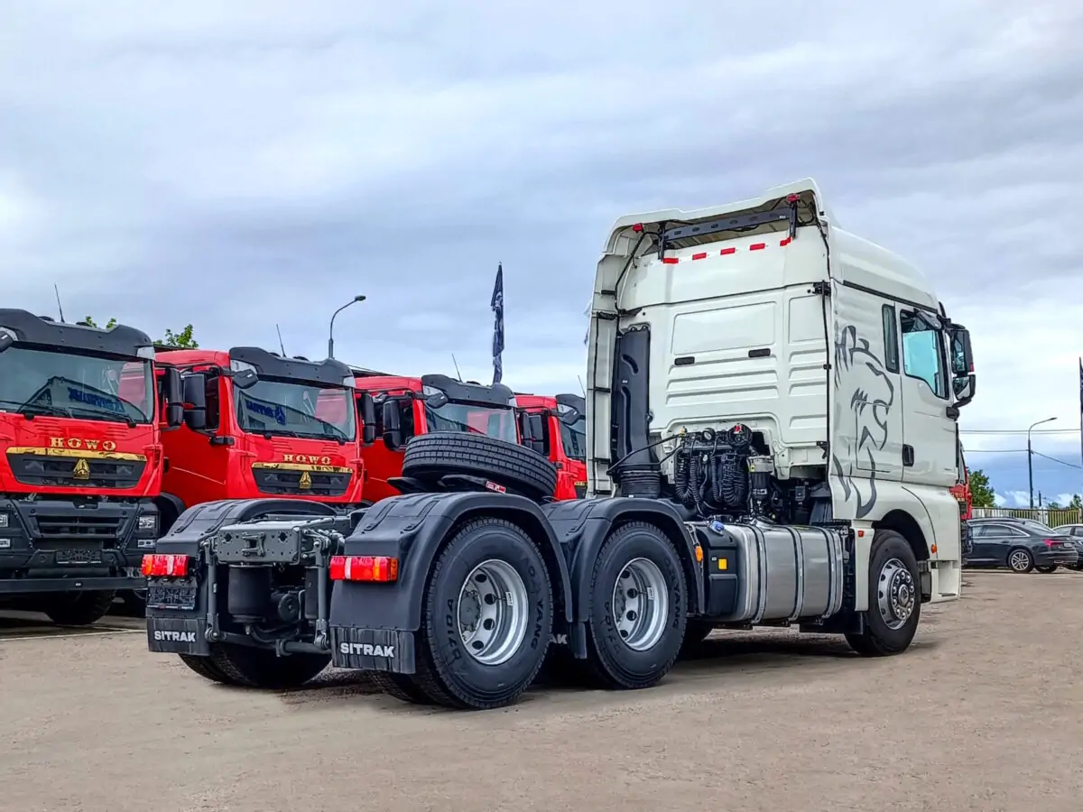 6x4 тягач sitrak c7h max 6x4 тягач sitrak c7h max