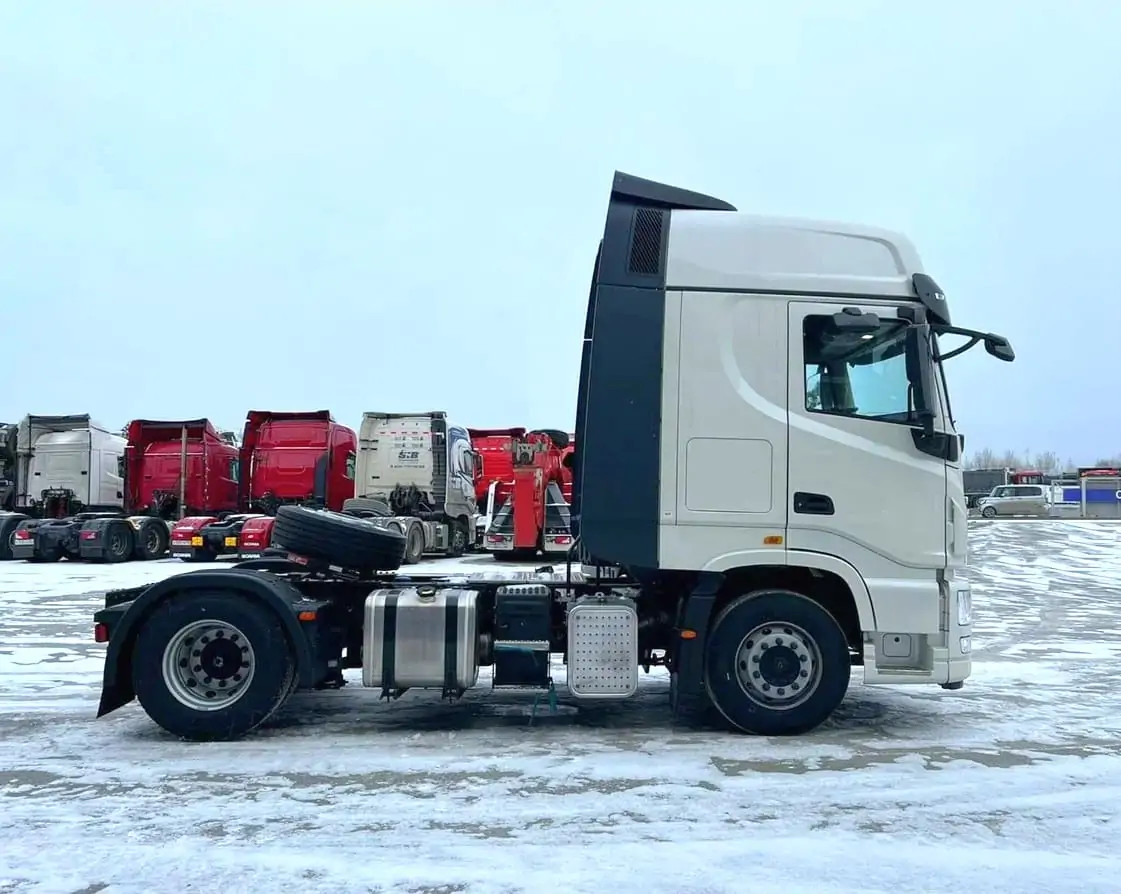 Dfh4186 тягач 4х2 dongfeng kx