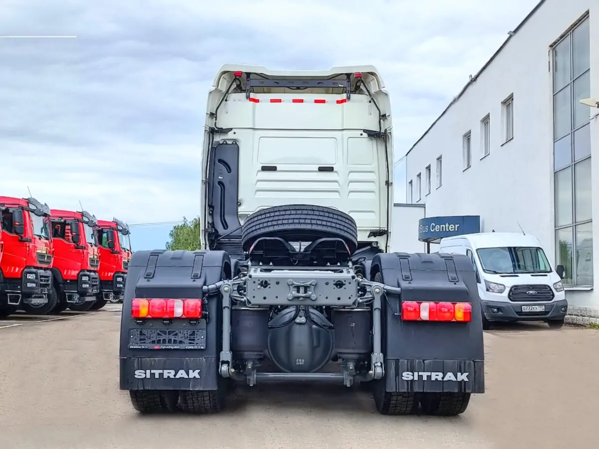 тягач sitrak c7h max 6x4 Тягач sitrak c7h max 6x4