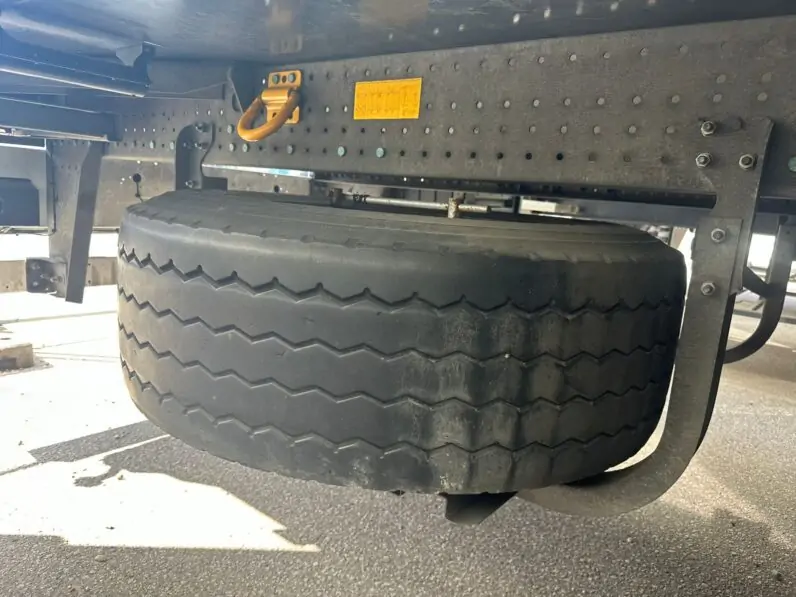 Полуприцеп БУ полуприцеп рефрижератор Schmitz (с пробегом) 29