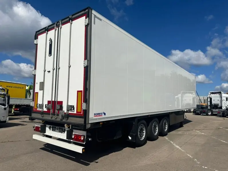 Полуприцеп БУ полуприцеп рефрижератор Schmitz (с пробегом) 6
