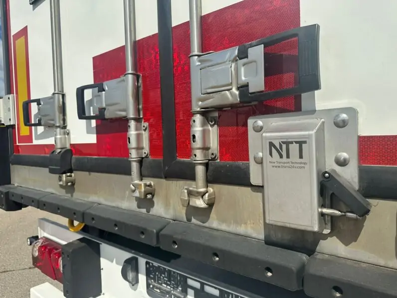 Полуприцеп БУ полуприцеп рефрижератор Schmitz (с пробегом) 18