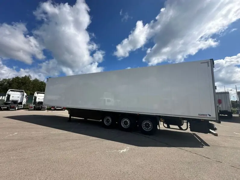 Полуприцеп БУ полуприцеп рефрижератор Schmitz (с пробегом) 9