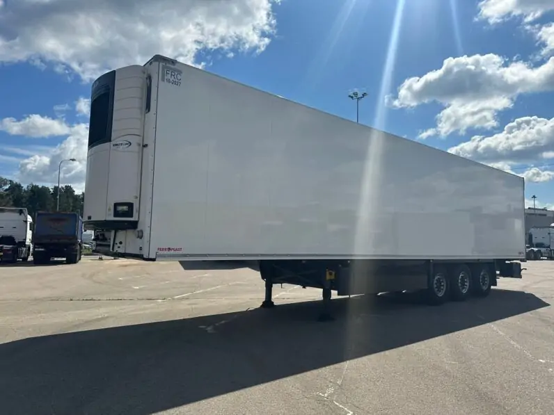 Полуприцеп БУ полуприцеп рефрижератор Schmitz (с пробегом) 11