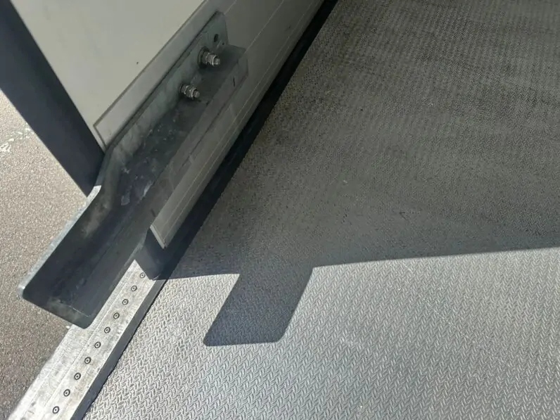 Полуприцеп БУ полуприцеп рефрижератор Schmitz (с пробегом) 15