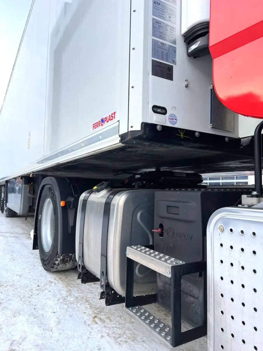 Рефрижератор dongfeng