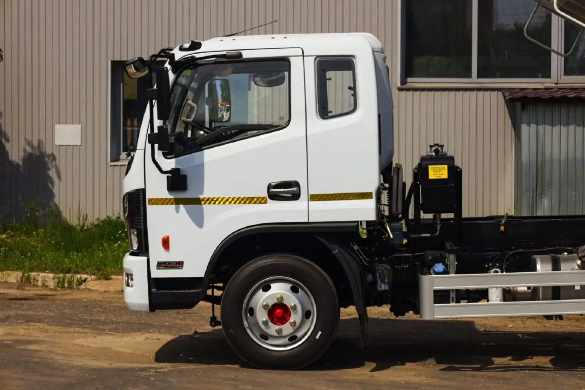 C120s dongfeng параметры кабины