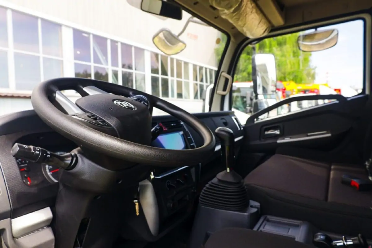 Dongfeng c120s кабина