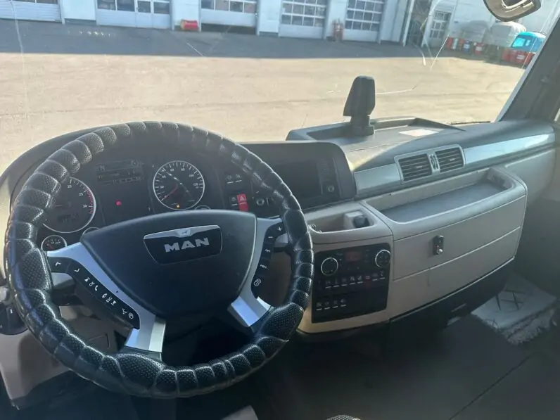 БУ Седельный тягач MAN TGХ 18.500 2017г (с пробегом) 11