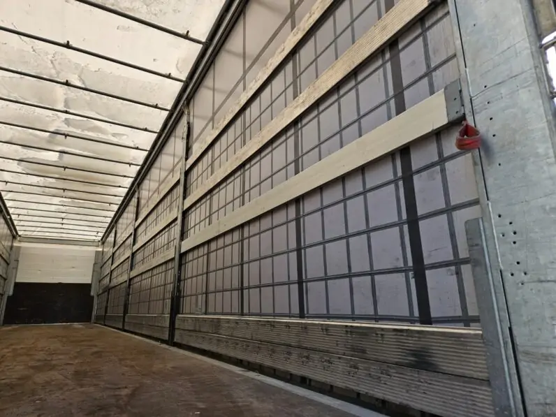 Полуприцеп БУ Полуприцеп Шторный SCHMITZ (с пробегом) 9