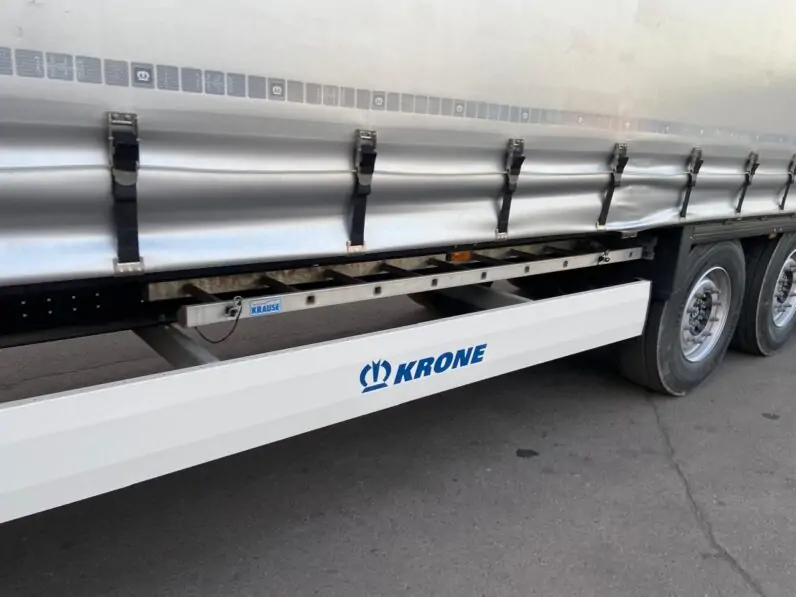 Полуприцеп Полуприцеп шторный Krone 6