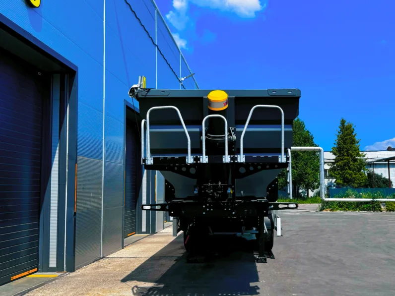 Полуприцеп Полуприцеп самосвал Orthaus 1