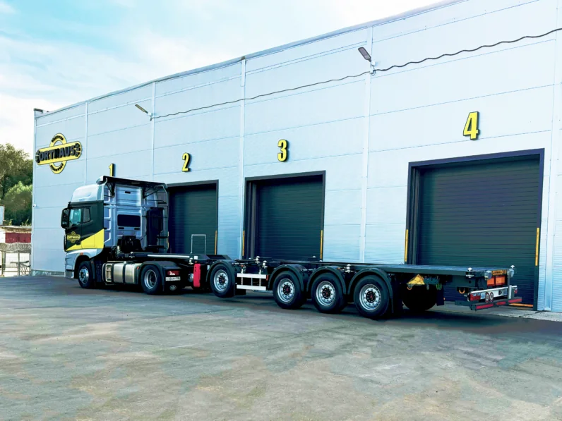 Полуприцеп Полуприцеп контейнеровоз Orthaus 7