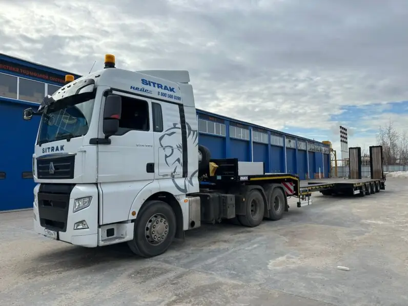 Полуприцеп Раздвижной низкорамный трал ISO PAKCS SLA 4 / 2N - 18 / 40 4