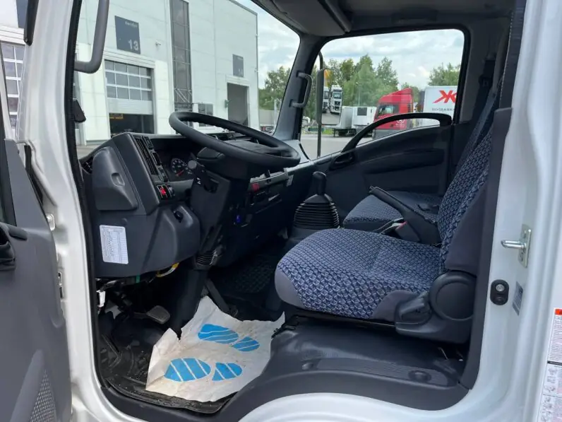 Рефрижератор на базе шасси Isuzu ELF NPR75 LK 9
