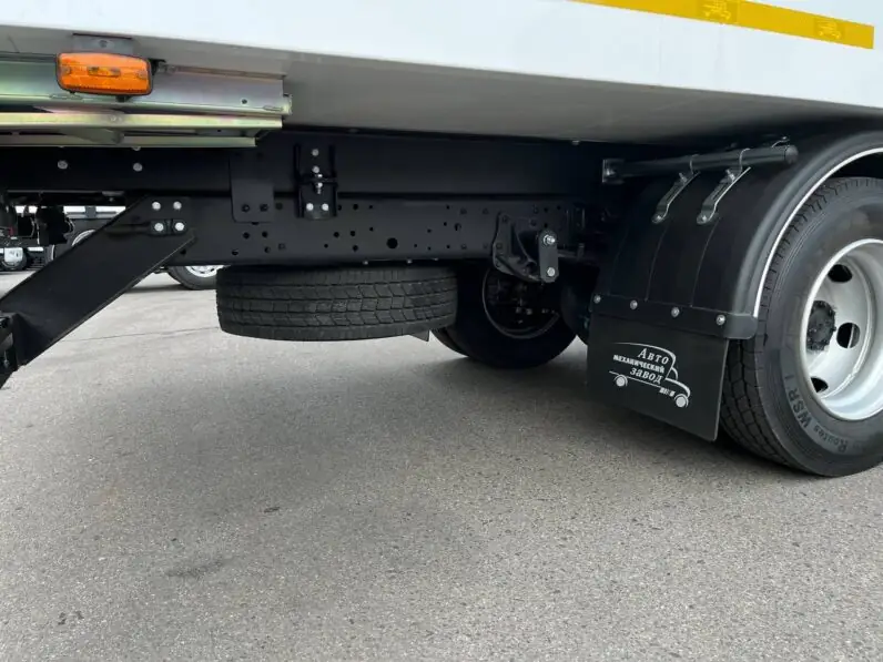 Рефрижератор на базе шасси Isuzu ELF NPR75 LK 15