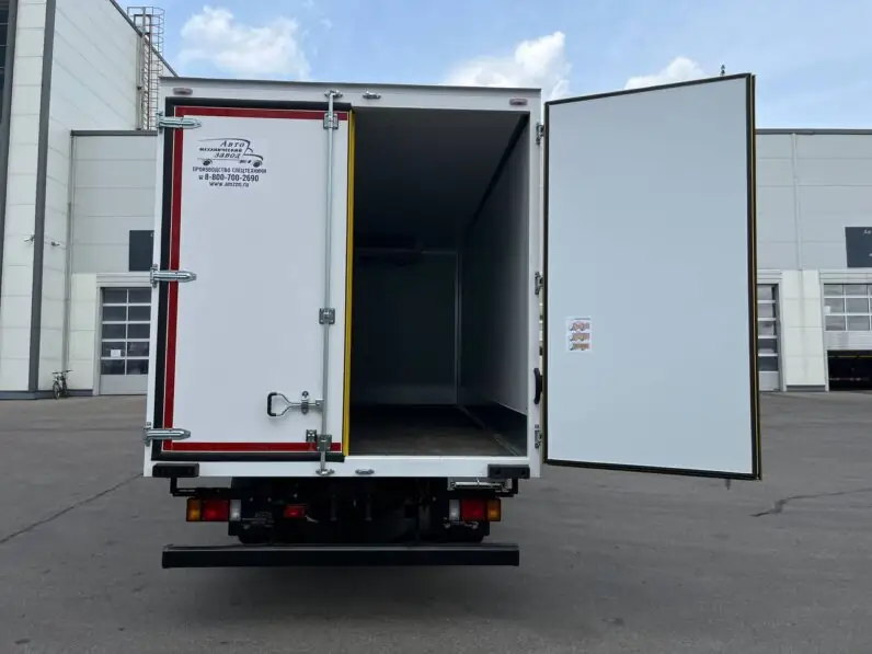 Рефрижератор на базе шасси Isuzu ELF NPR75 LK 22