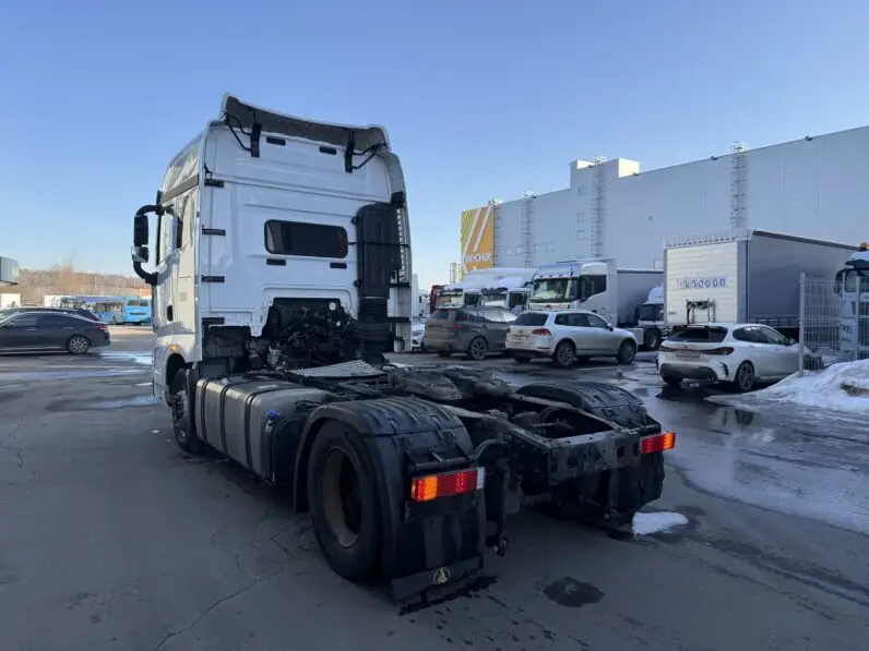 БУ Сeдельный тягач Sany HQC240DЕ 4x2 (с пробегом) 3