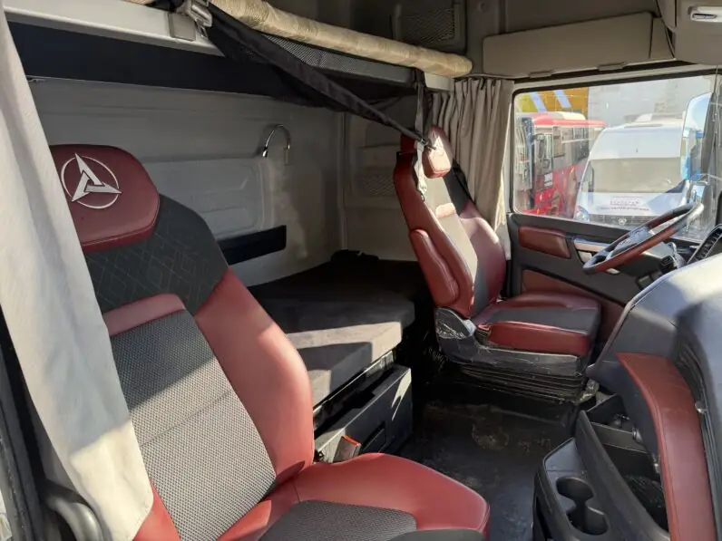 БУ Сeдельный тягач Sany HQC240DЕ 4x2 (с пробегом) 4