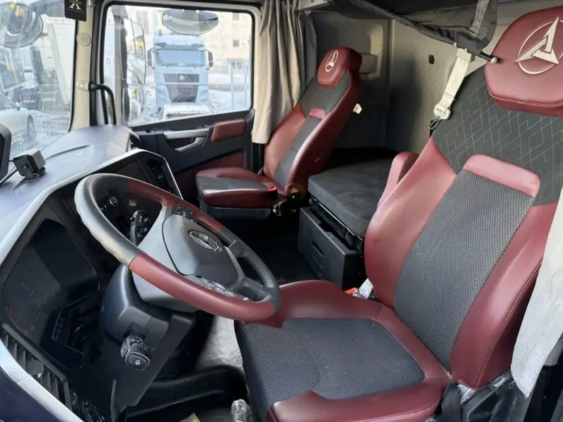 БУ Сeдельный тягач Sany HQC240DЕ 4x2 (с пробегом) 5